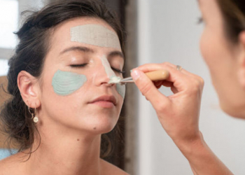 Poros dilatados: ¿cómo apretar los poros dilatados de la cara? Nuestras soluciones.